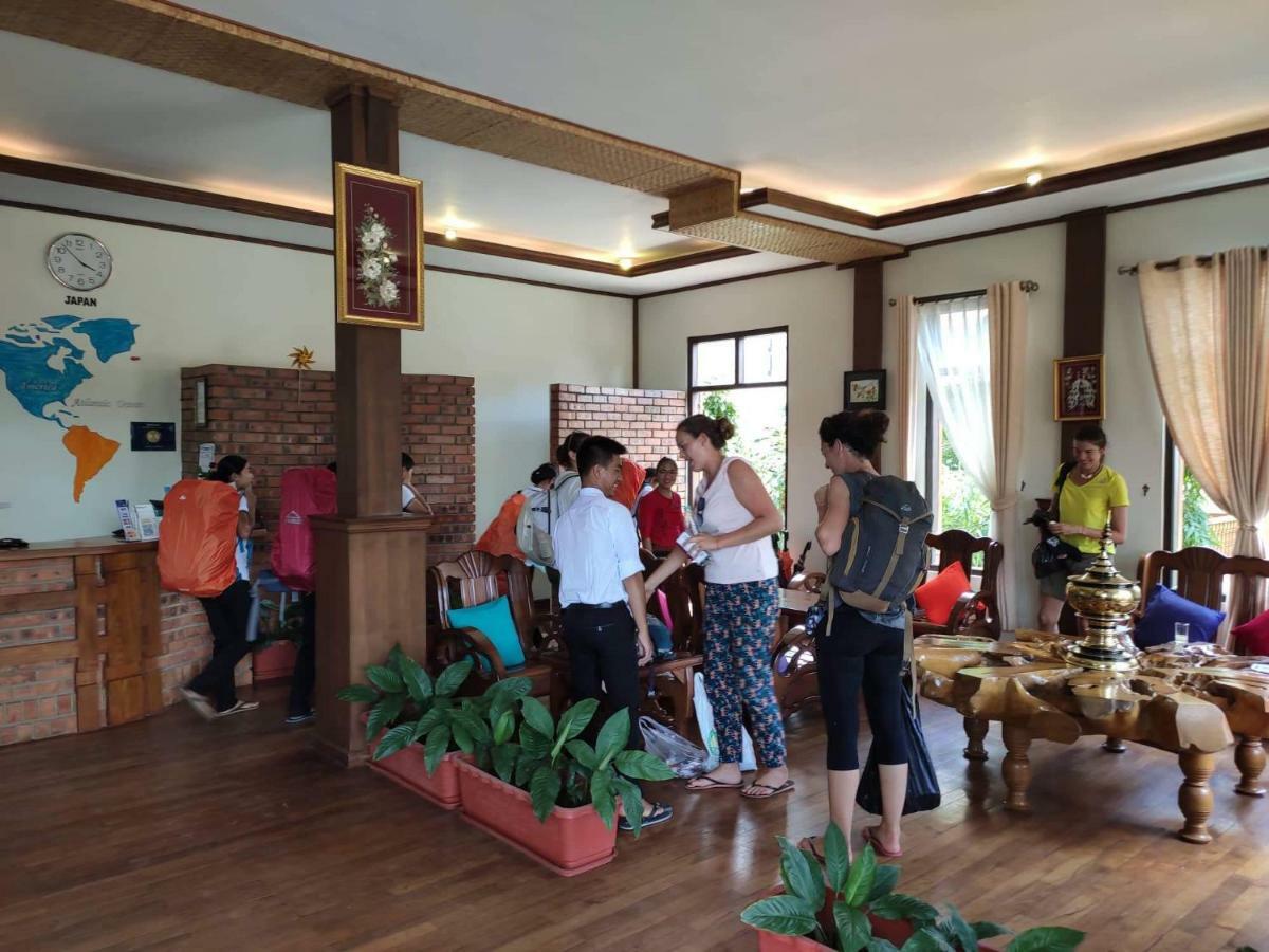 Spring Lodge Inle Nyaung Shwe Extérieur photo